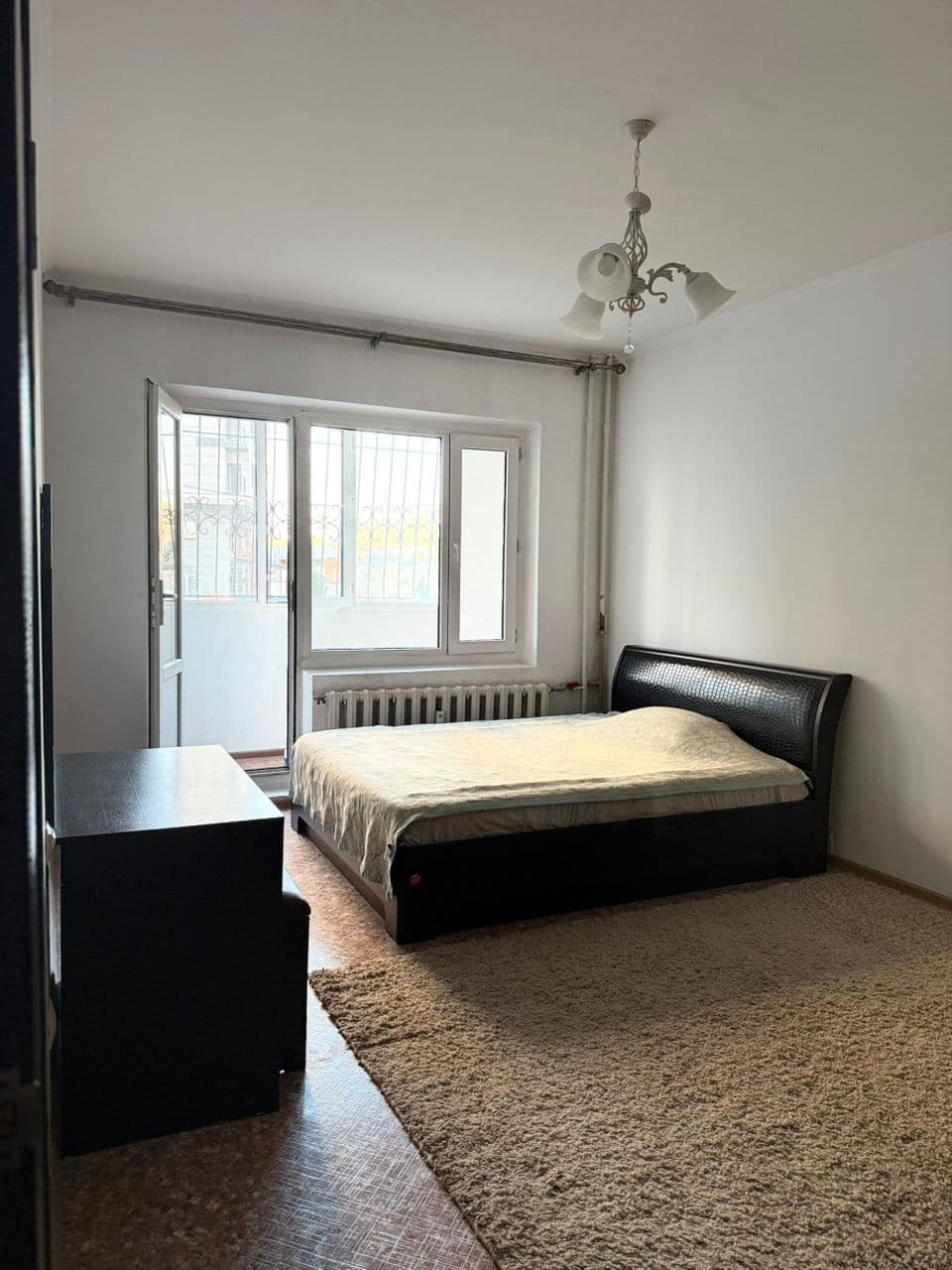 2 ком, 106 улучшенная, 75 м2, этаж 1/9, Сост: Среднее - фото 13