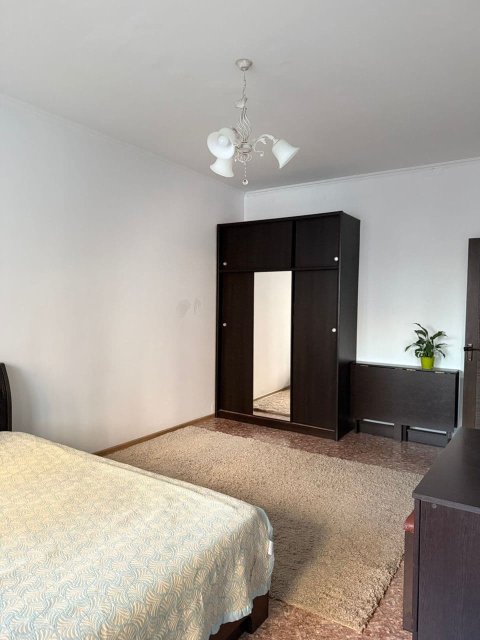 2 ком, 106 улучшенная, 75 м2, этаж 1/9, Сост: Среднее - фото 16