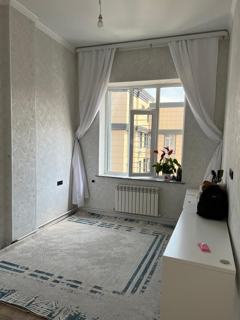 Элитка, 2 ком, 85 м2, этаж 10/10, ж/к Поларис Плюс, Сост: Евроремонт - фото 1