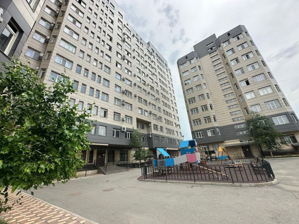 Элитка, 3 ком, 97 м2, этаж 3/12, Сост: Евроремонт - фото 1