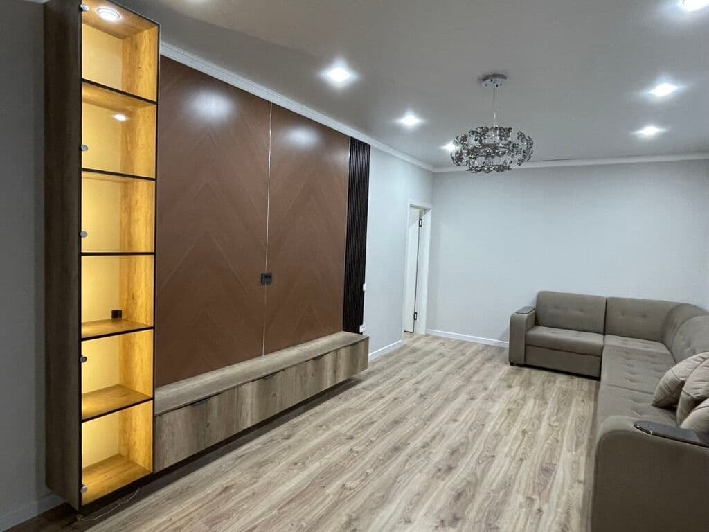 Элитка, 1 ком, 54 м2, этаж 2/9, ж/к Aalam City, Сост: Евроремонт - фото 1