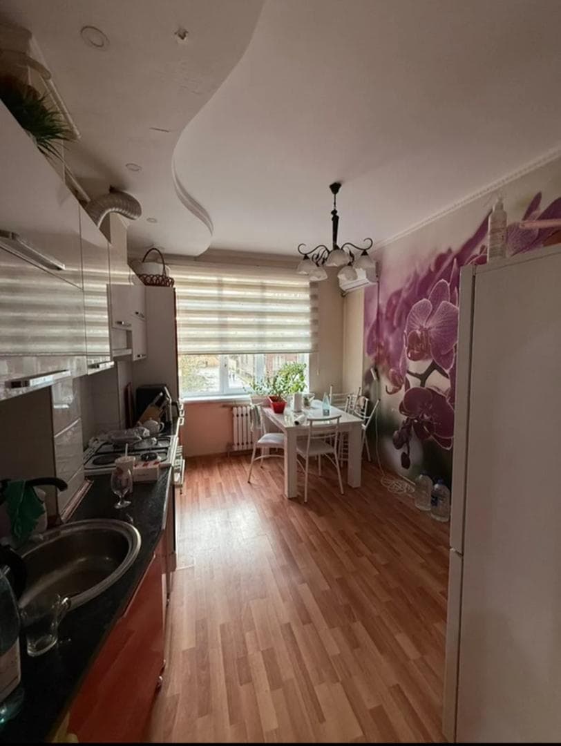 Элитка, 2 ком, 70 м2, этаж 2/10, ж/к Ала-Тоо (Ala-Too), Сост: Евроремонт - фото 3