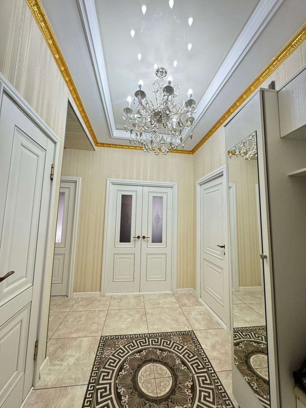 Элитка, 2 ком, 70 м2, этаж 8/12, ж/к Алымбек и Курманжан Датка, Сост: Евроремонт - фото 12