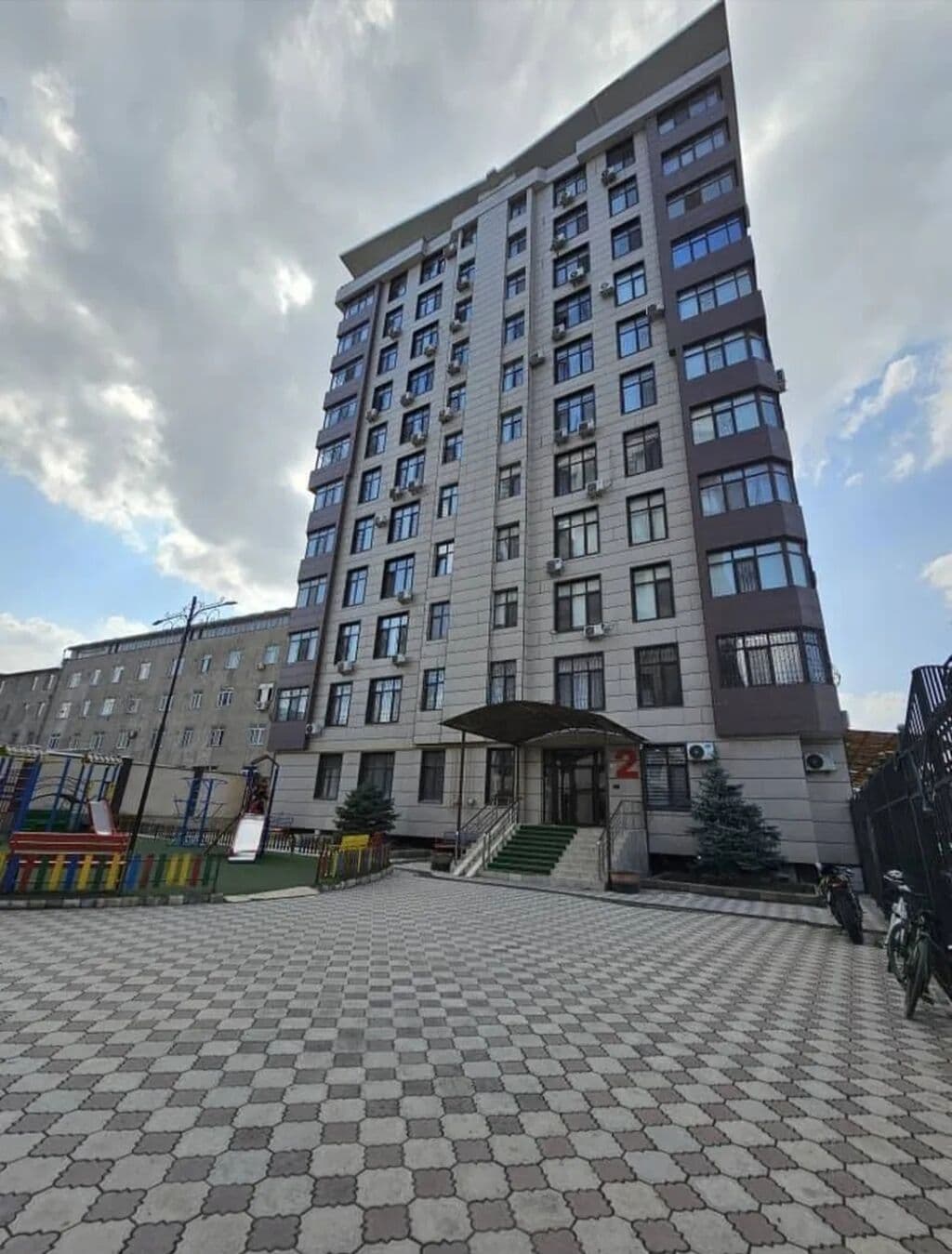 Элитка, 3 ком, 115 м2, этаж 6/11, Сост: Евроремонт - фото 1
