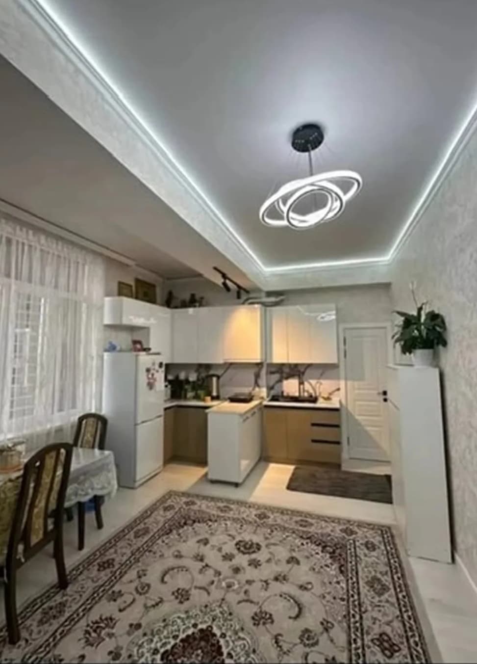 Продажа, Элитка, 2 ком, 58 м2, этаж 7/9, Сост: Евроремонт - фото 2