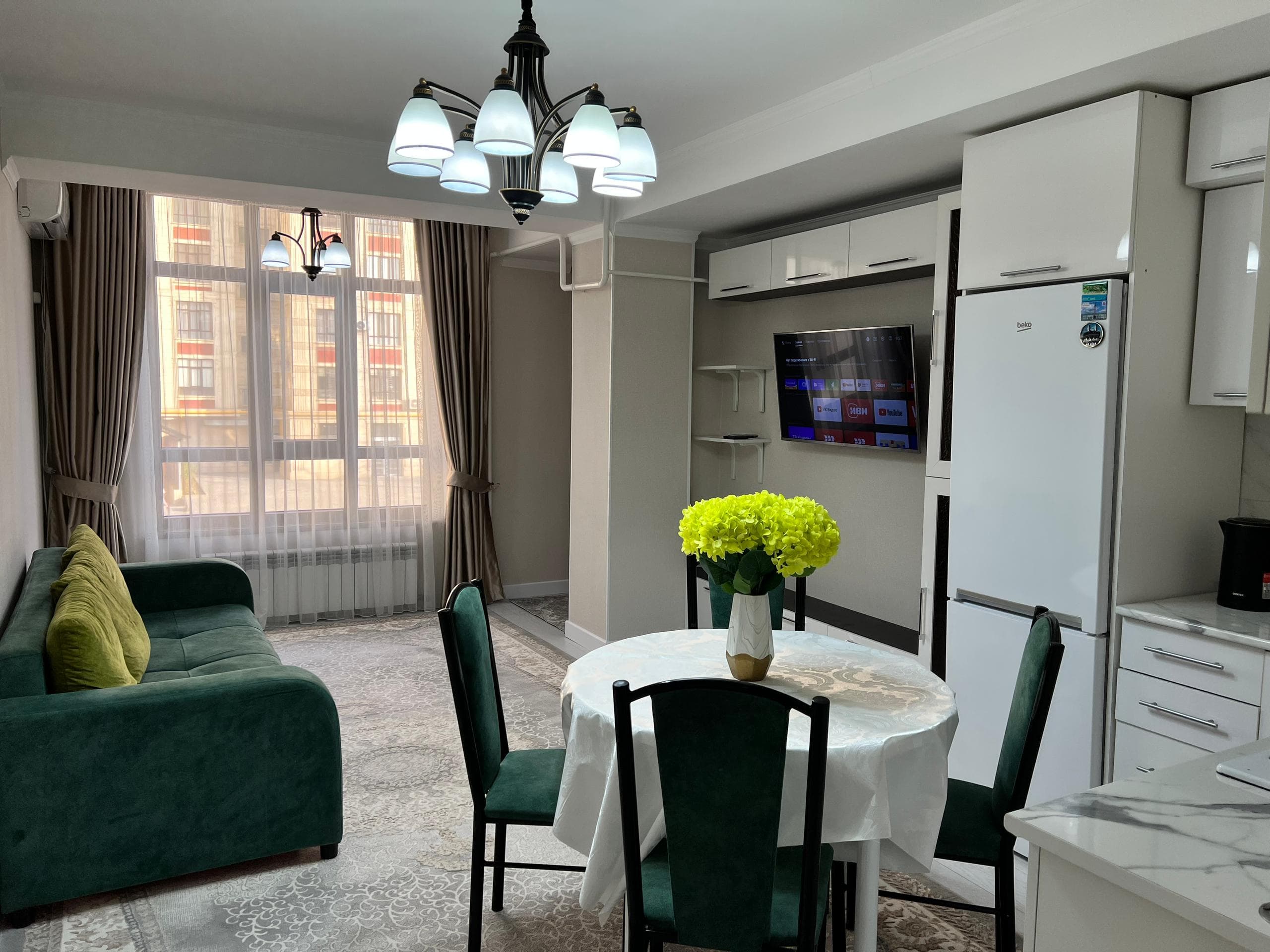 Элитка, 2 ком, 58 м2, этаж 2/10, ж/к Медина, Сост: Евроремонт - фото 1