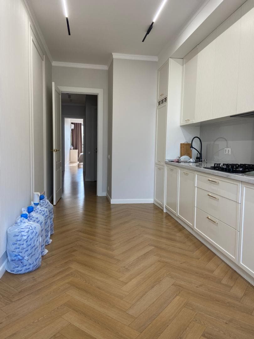 Элитка, 3 ком, 105 м2, этаж 5/12, ж/к Алинур Резиденс (Alinur Residence), Сост: Евроремонт - фото 5