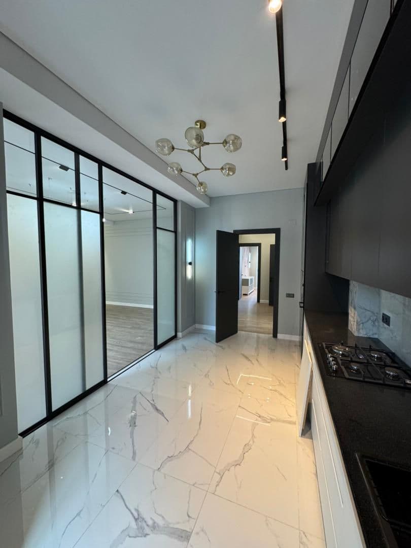 Элитка, 4 ком, 140 м2, этаж 1/4, ж/к Ницца Резиденс (Nitca Residence), Сост: Евроремонт - фото 5