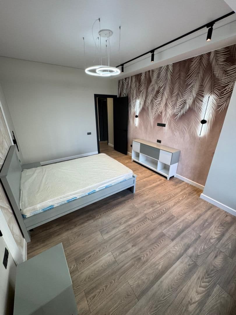 Элитка, 4 ком, 140 м2, этаж 1/4, ж/к Ницца Резиденс (Nitca Residence), Сост: Евроремонт - фото 8