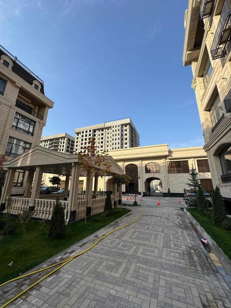 Элитка, 4 ком, 140 м2, этаж 1/4, ж/к Ницца Резиденс (Nitca Residence), Сост: Евроремонт - фото 18