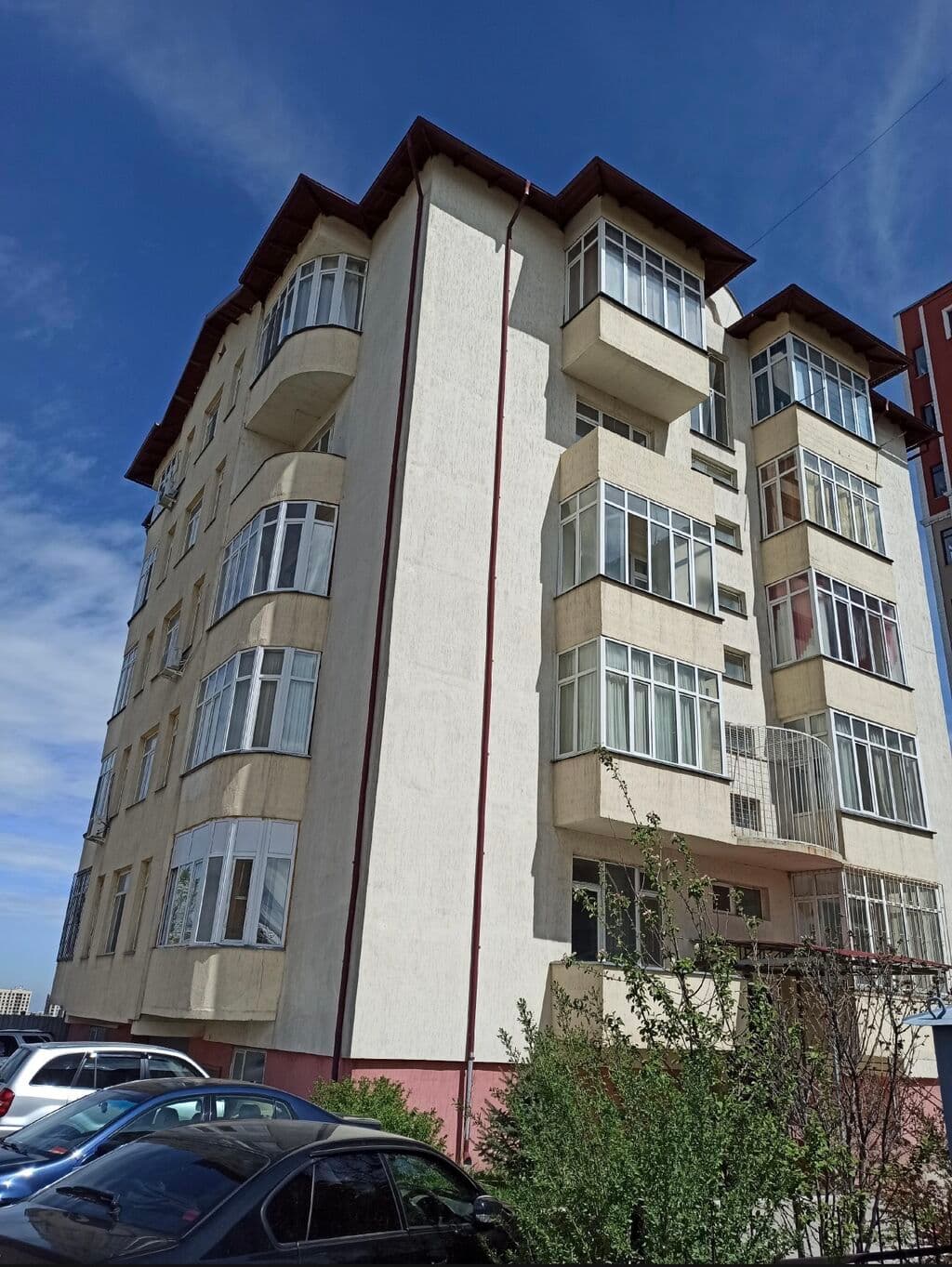 Элитка, 2 ком, 80 м2, этаж 2/5, Сост: Евроремонт - фото 1