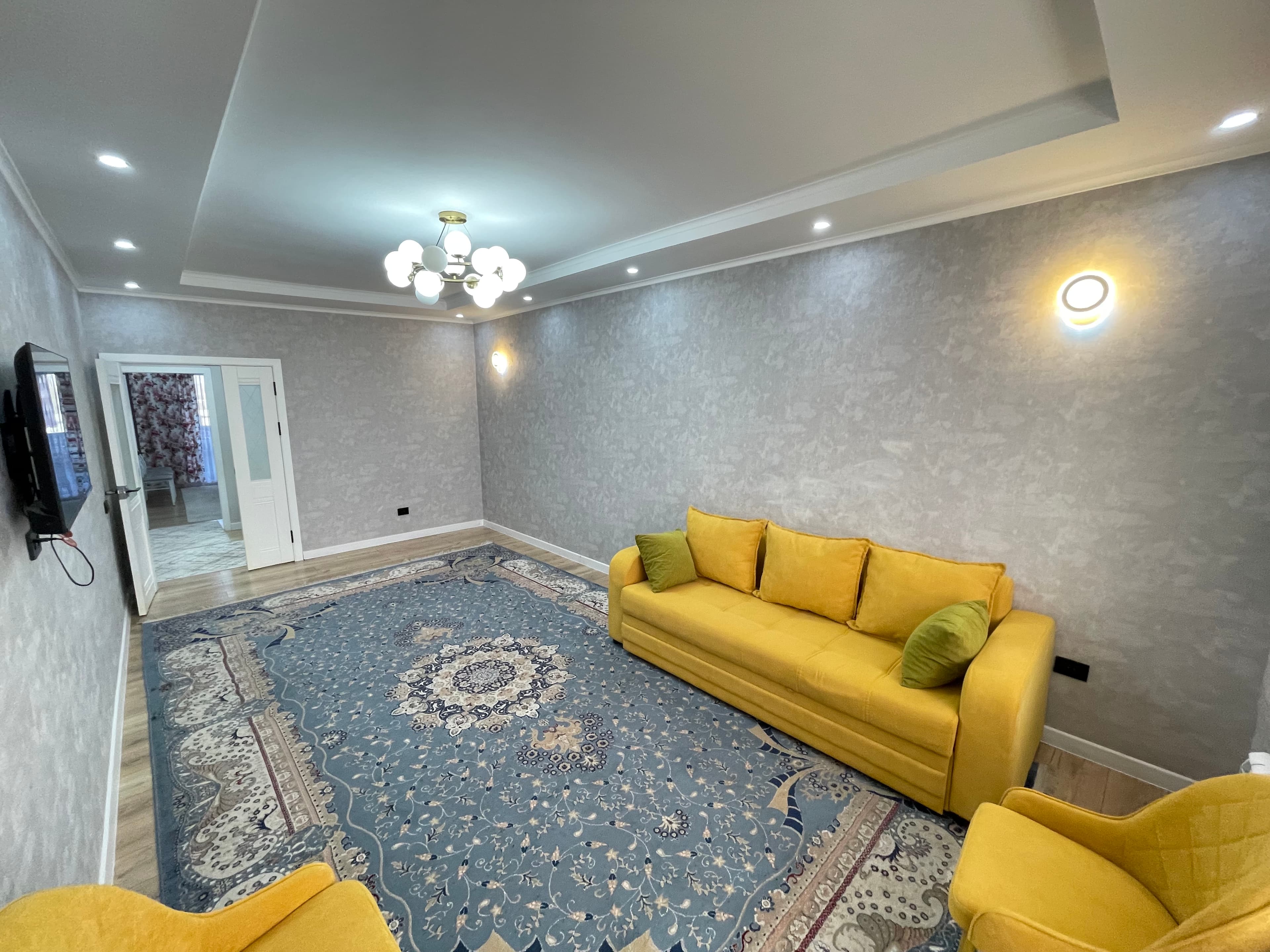 Элитка, 2 ком, 78 м2, этаж 4/9, ж/к Aalam City, Сост: Евроремонт - фото 1