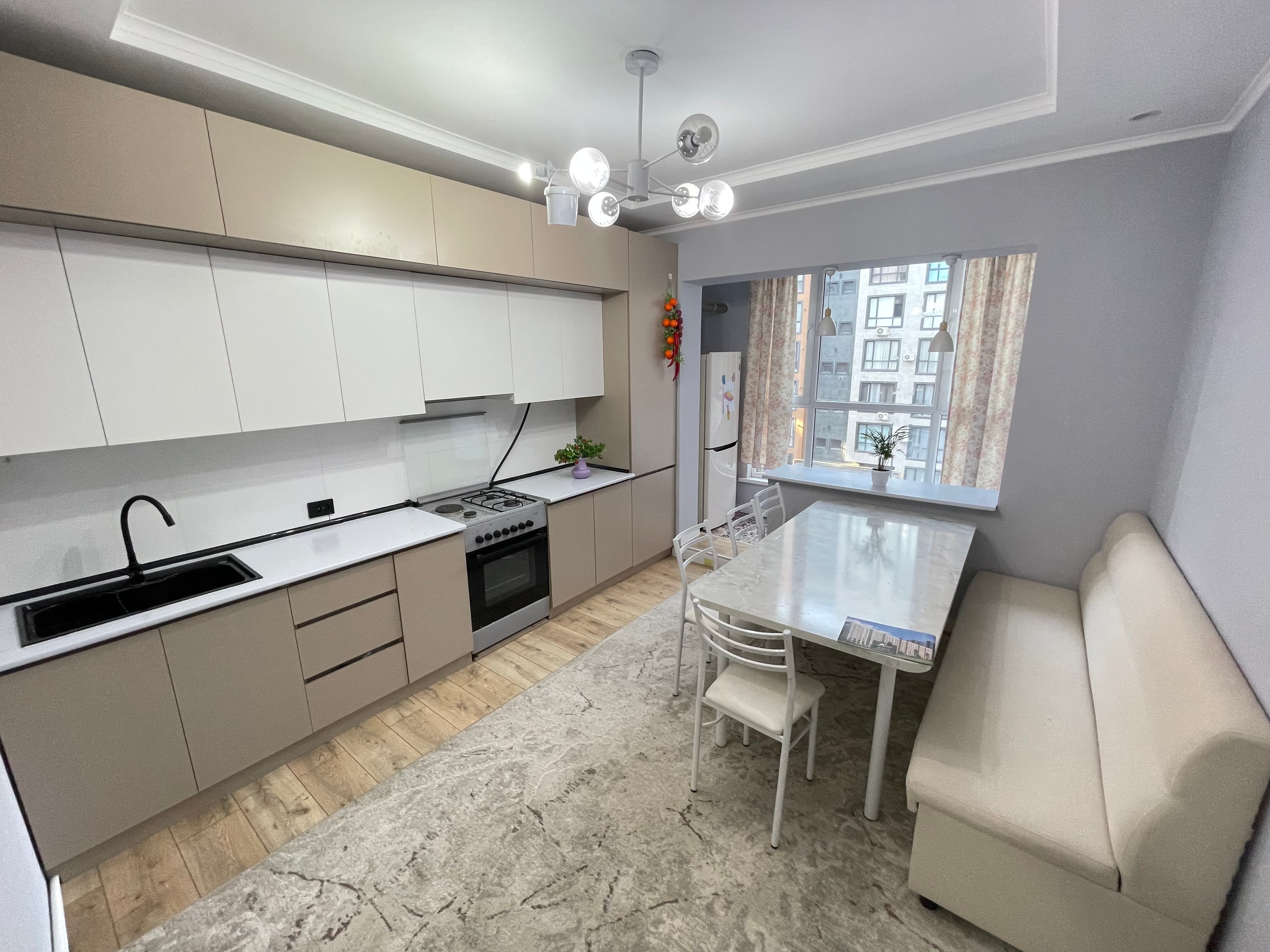 Элитка, 2 ком, 78 м2, этаж 4/9, ж/к Aalam City, Сост: Евроремонт - фото 8