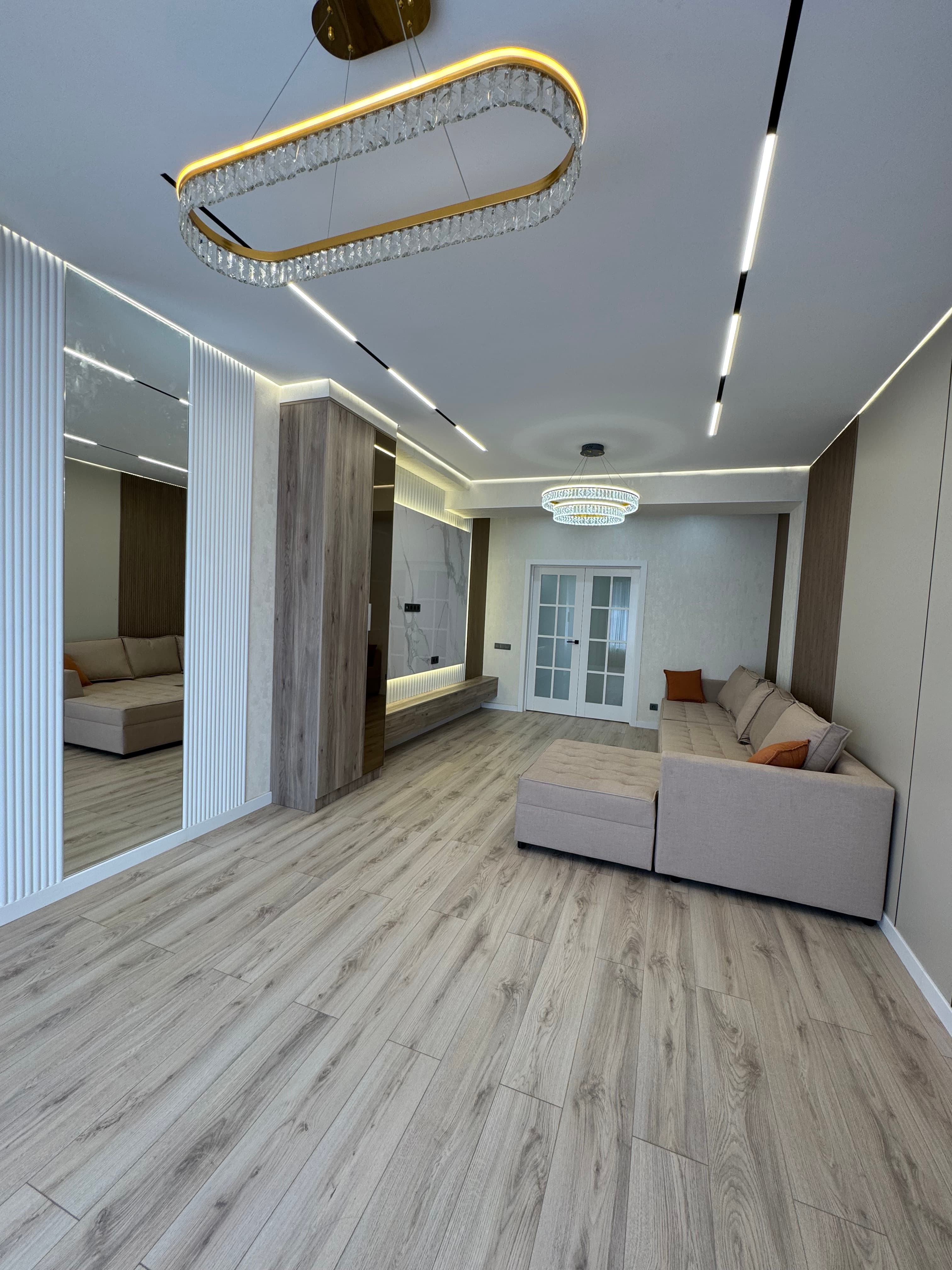 Продажа, Элитка, 3 ком, 119 м2, этаж 11/14, ж/к Bright Town, Сост: Евроремонт - фото 3