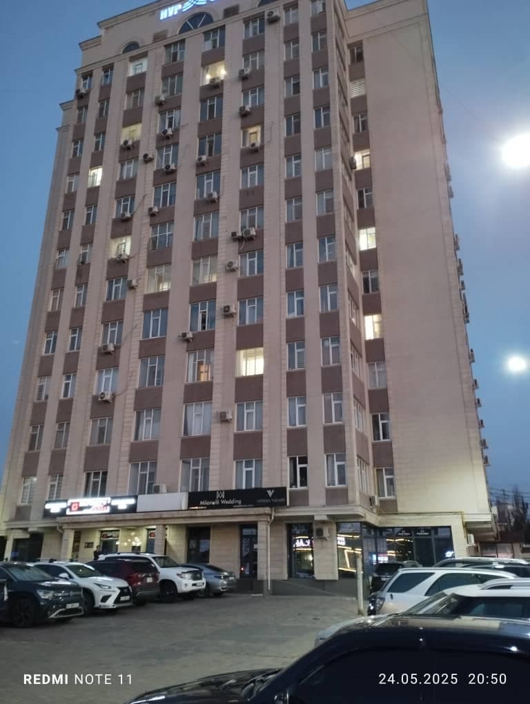 Элитка, 3 ком, 80 м2, этаж 3/12, ж/к НурСтройМонтаж, Сост: Евроремонт - фото 1