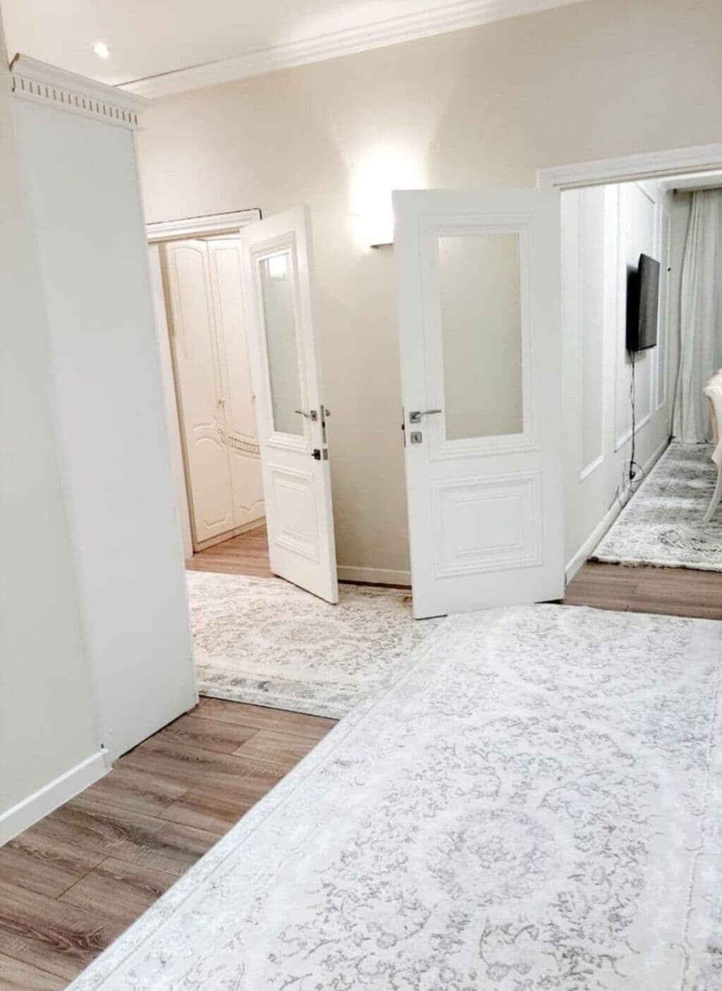 Продажа, Элитка, 3 ком, 97 м2, этаж 10/10, ж/к Тихий Уголок, Сост: Евроремонт - фото 3