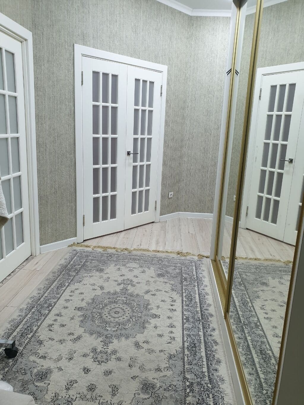 Элитка, 2 ком, 80 м2, этаж 8/10, ж/к Мега Сити, Сост: Евроремонт - фото 2
