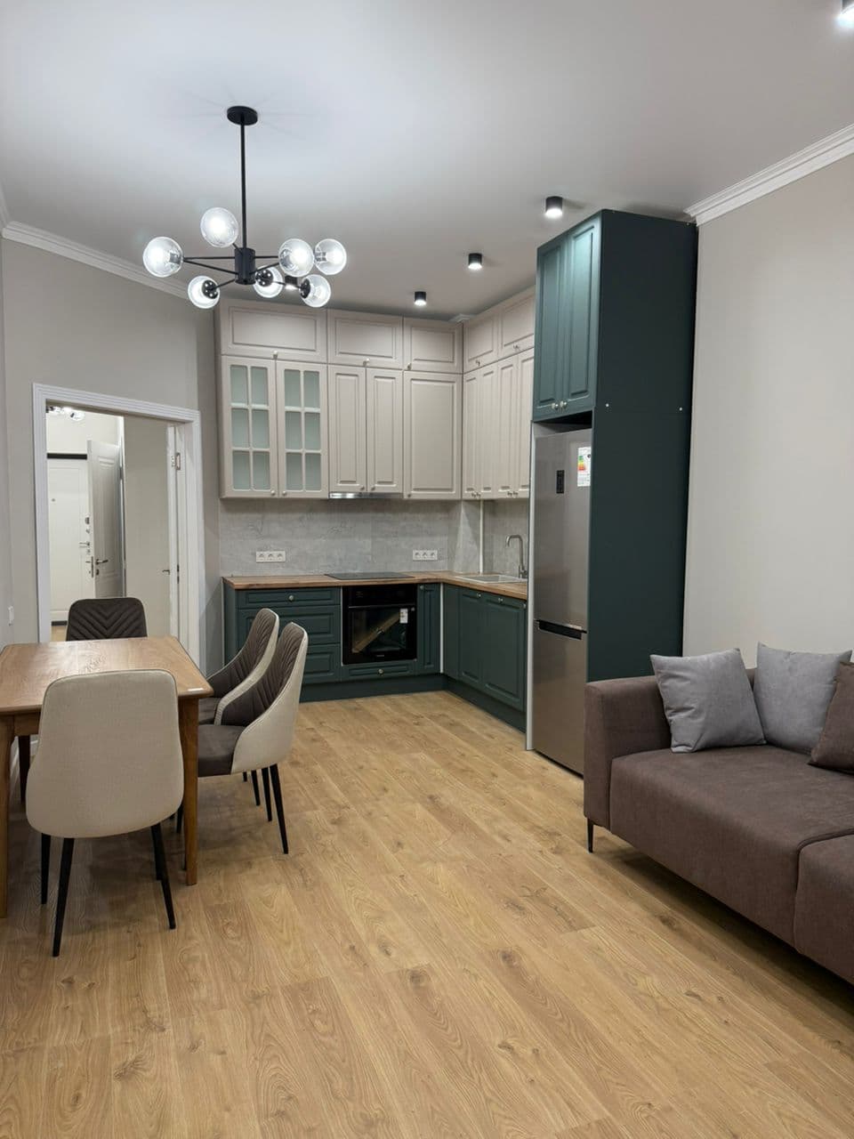 Элитка, 3 ком, 80 м2, этаж 15/16, ж/к Vesta Tower, Сост: Евроремонт - фото 10