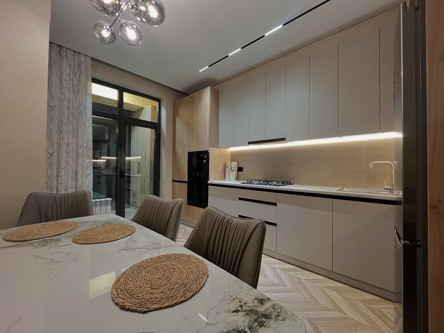 Элитка, 2 ком, 79 м2, этаж 9/14, ж/к Немецкий Квартал, Сост: Евроремонт - фото 5