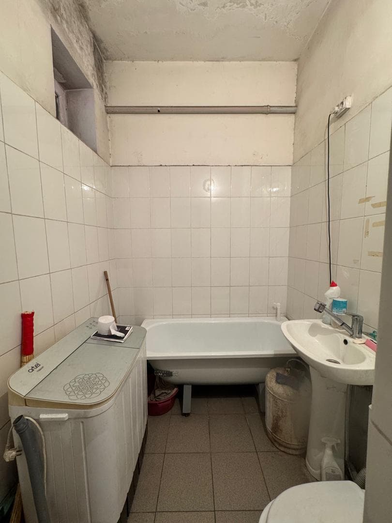 1 ком, Гостинка / Общежитие, 19 м2, этаж 1/3, Сост: Хорошее - фото 1