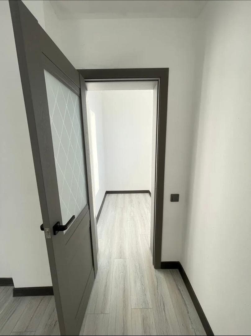 Элитка, 2 ком, 70 м2, этаж 10/12, ж/к Эко Строй Сервис, Сост: Евроремонт - фото 7