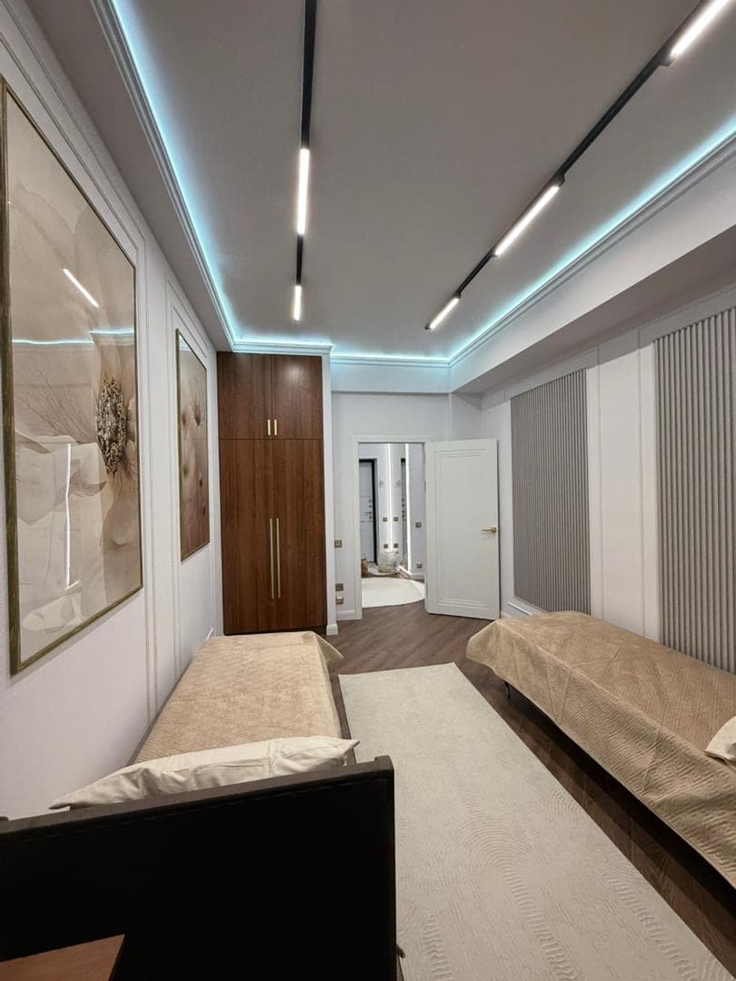 Элитка, 3 ком, 73 м2, этаж 7/12, ж/к Нью-Йорк сити (New York city), Сост: Евроремонт - фото 7