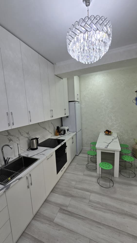 Элитка, 2 ком, 64 м2, этаж 6/12, ж/к Кап Строй Сити (Capstroy City), Сост: Евроремонт - фото 2