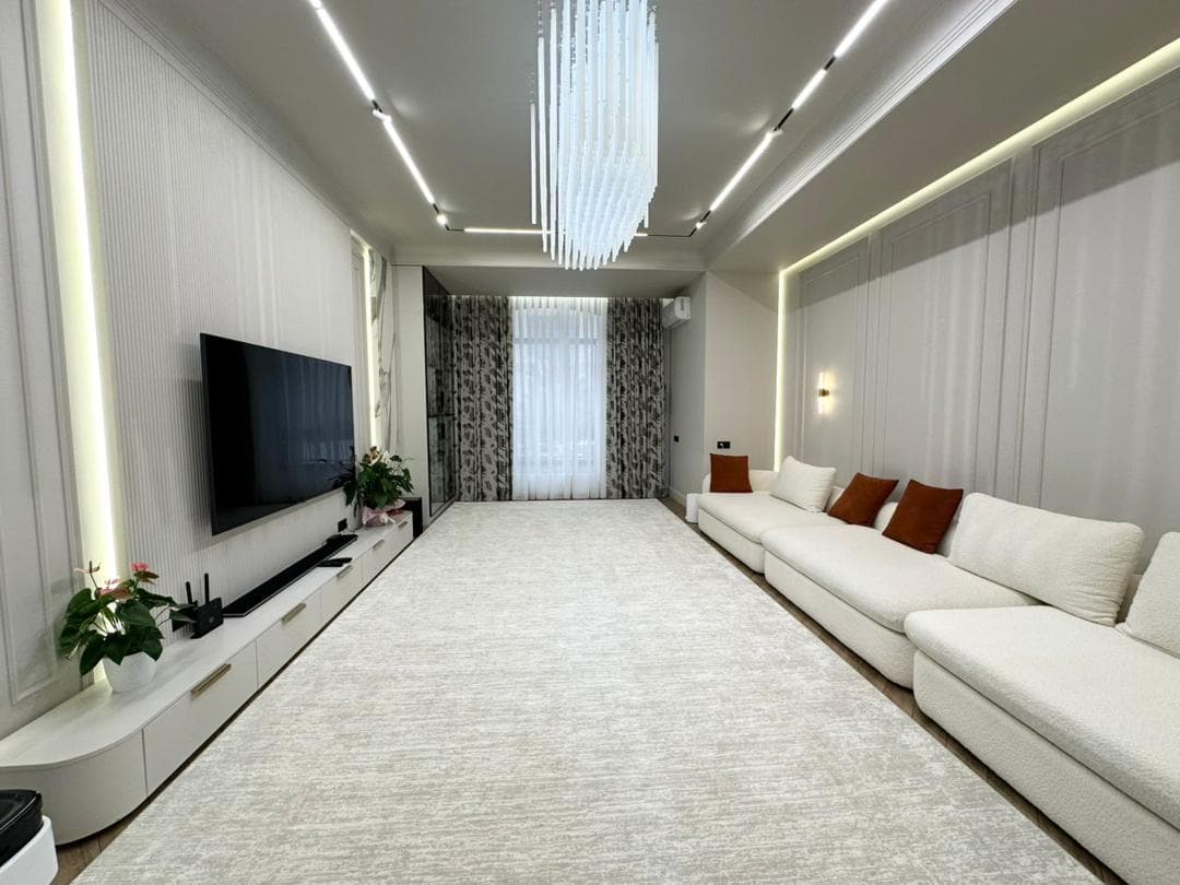 Элитка, 4 ком, 137 м2, этаж 1/4, ж/к Ницца Резиденс (Nitca Residence), Сост: Евроремонт - фото 3