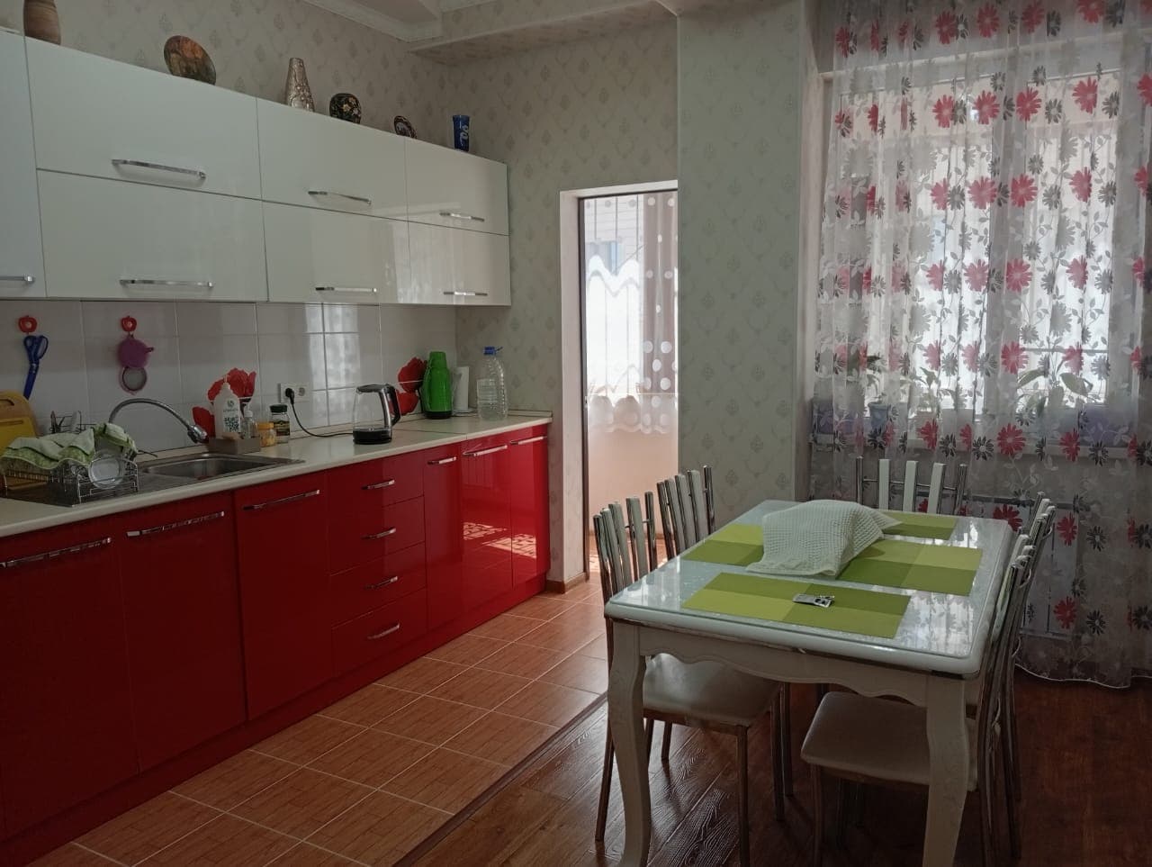 Продажа, Элитка, 3 ком, 100 м2, этаж 2/10, ж/к Гарант Стиль, Сост: Евроремонт - фото 3