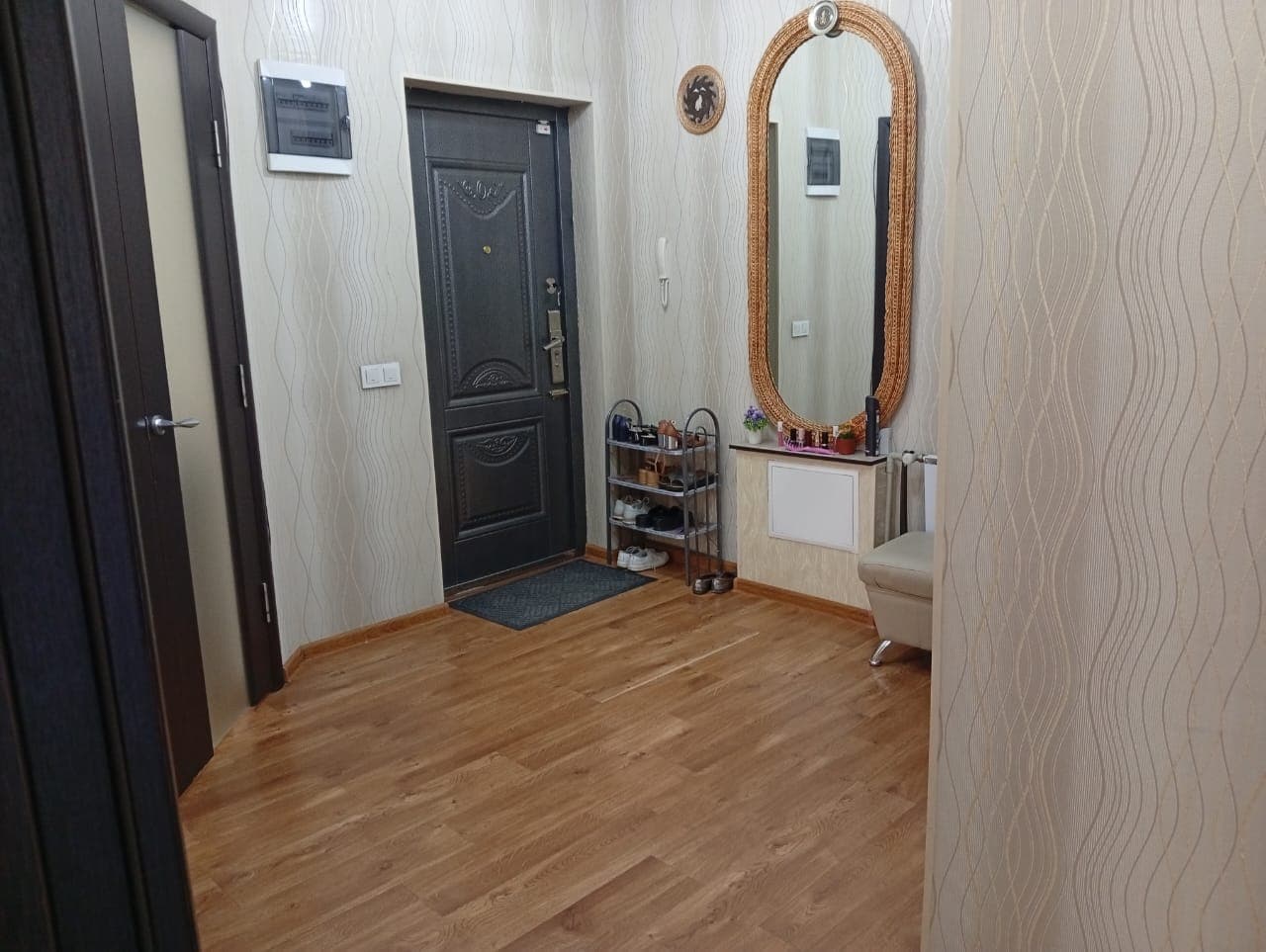 Продажа, Элитка, 3 ком, 100 м2, этаж 2/10, ж/к Гарант Стиль, Сост: Евроремонт - фото 24