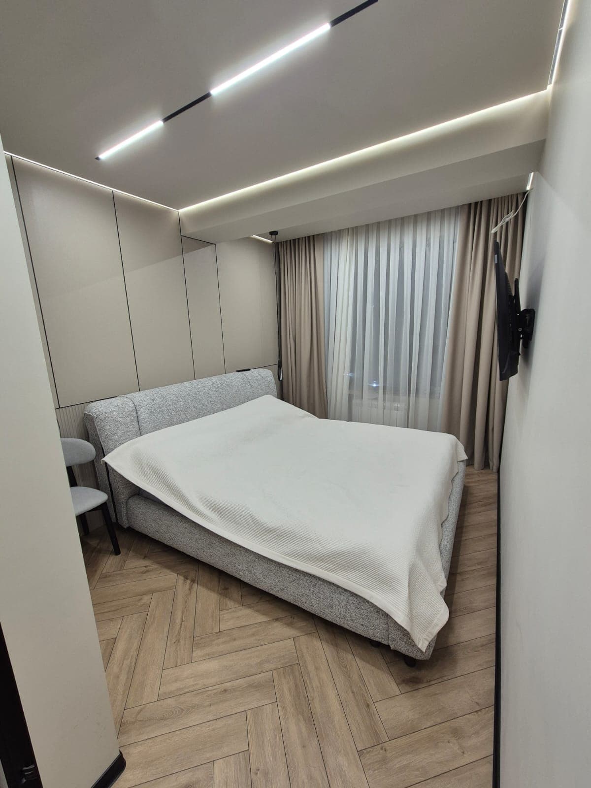 Продажа, Элитка, 2 ком, 67 м2, этаж 7/10, ж/к Ак Ниет (Ak Niet), Сост: Евроремонт - фото 4