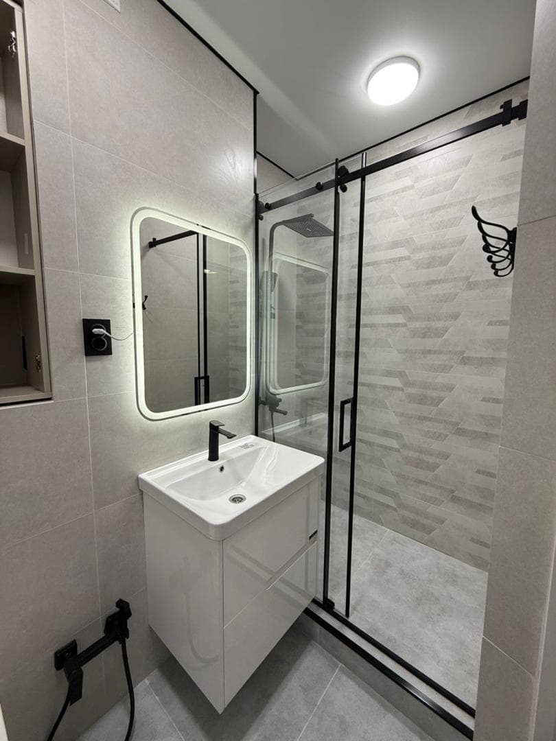 Продажа, Элитка, 2 ком, 60 м2, этаж 4/12, ж/к Эверест (Everest), Сост: Евроремонт - фото 2