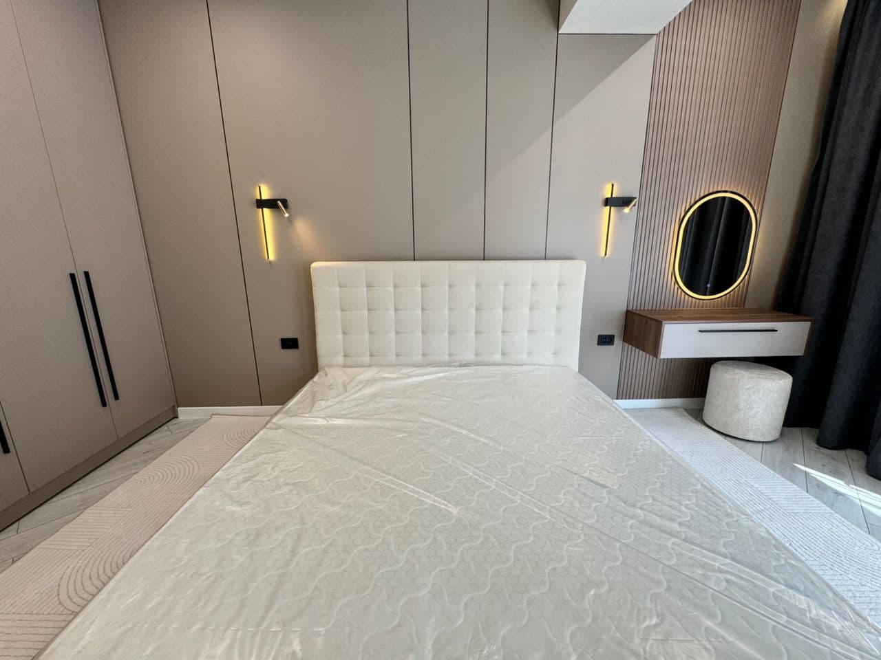 Элитка, 2 ком, 76 м2, этаж 9/12, ж/к Кап Строй Сити (Capstroy City), Сост: Евроремонт - фото 3