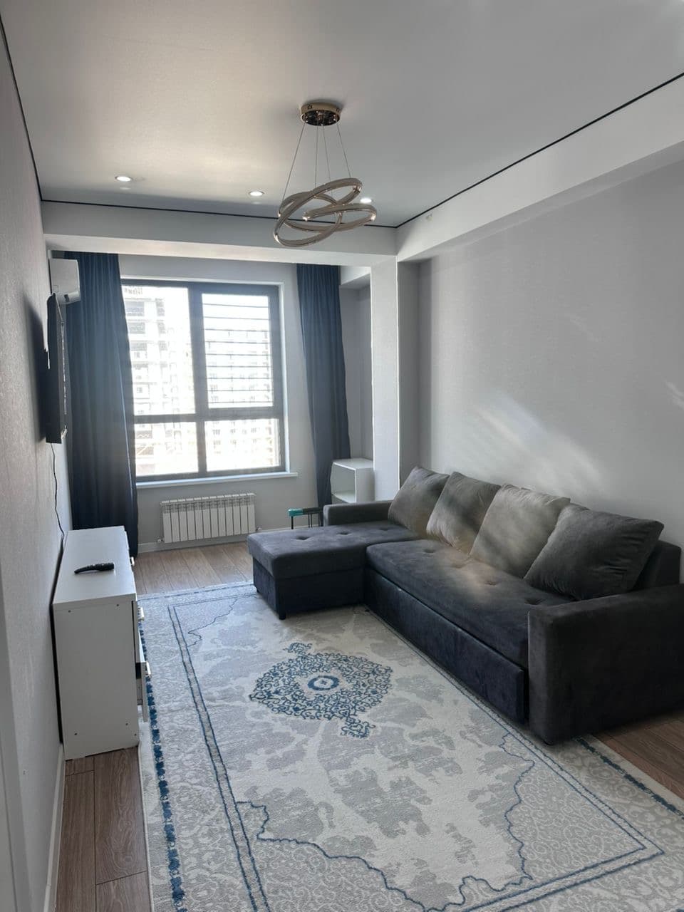 Продажа, Элитка, 1 ком, 43 м2, этаж 13/15, ж/к Нурзаман Сити (Nurzaman City), Сост: Евроремонт - фото 1