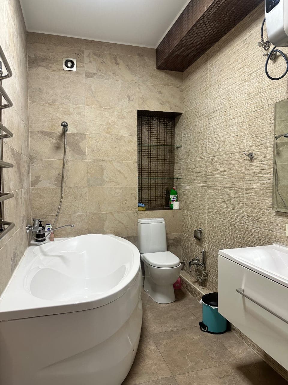 Элитка, 2 ком, 70 м2, этаж 6/10, ж/к Фрунзе, Сост: Евроремонт - фото 4