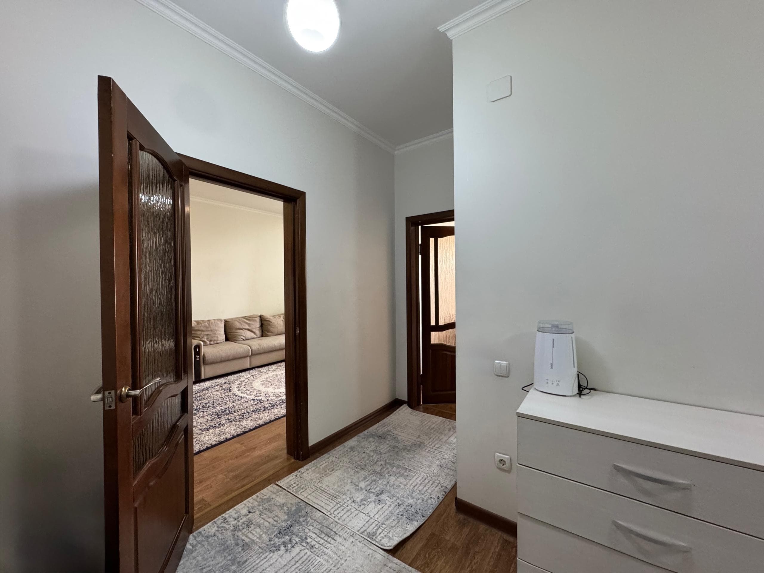 Элитка, 2 ком, 72 м2, этаж 8/10, ж/к Мега Сити (Mega City), Сост: Евроремонт - фото 3
