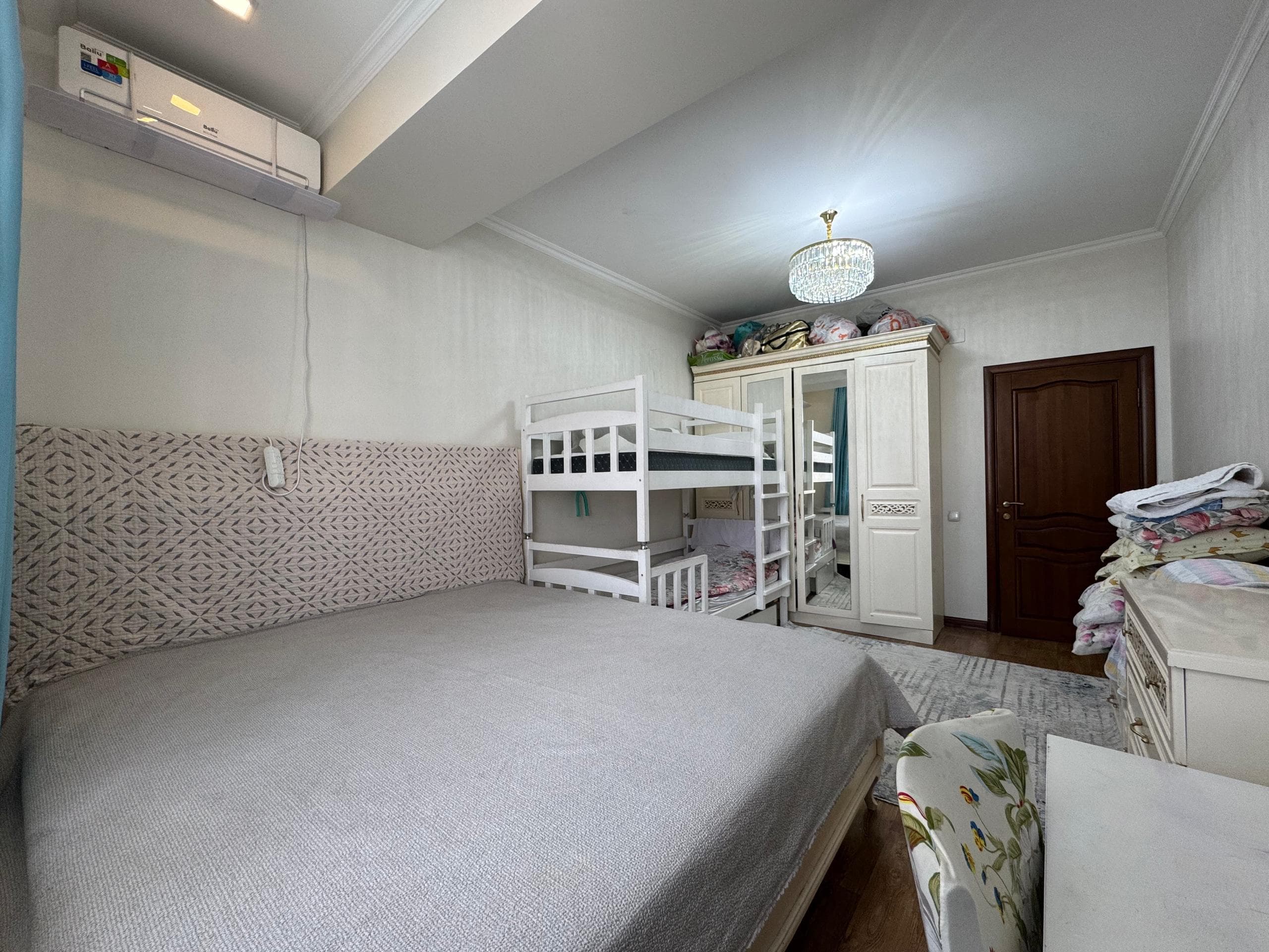 Элитка, 2 ком, 72 м2, этаж 8/10, ж/к Мега Сити (Mega City), Сост: Евроремонт - фото 13