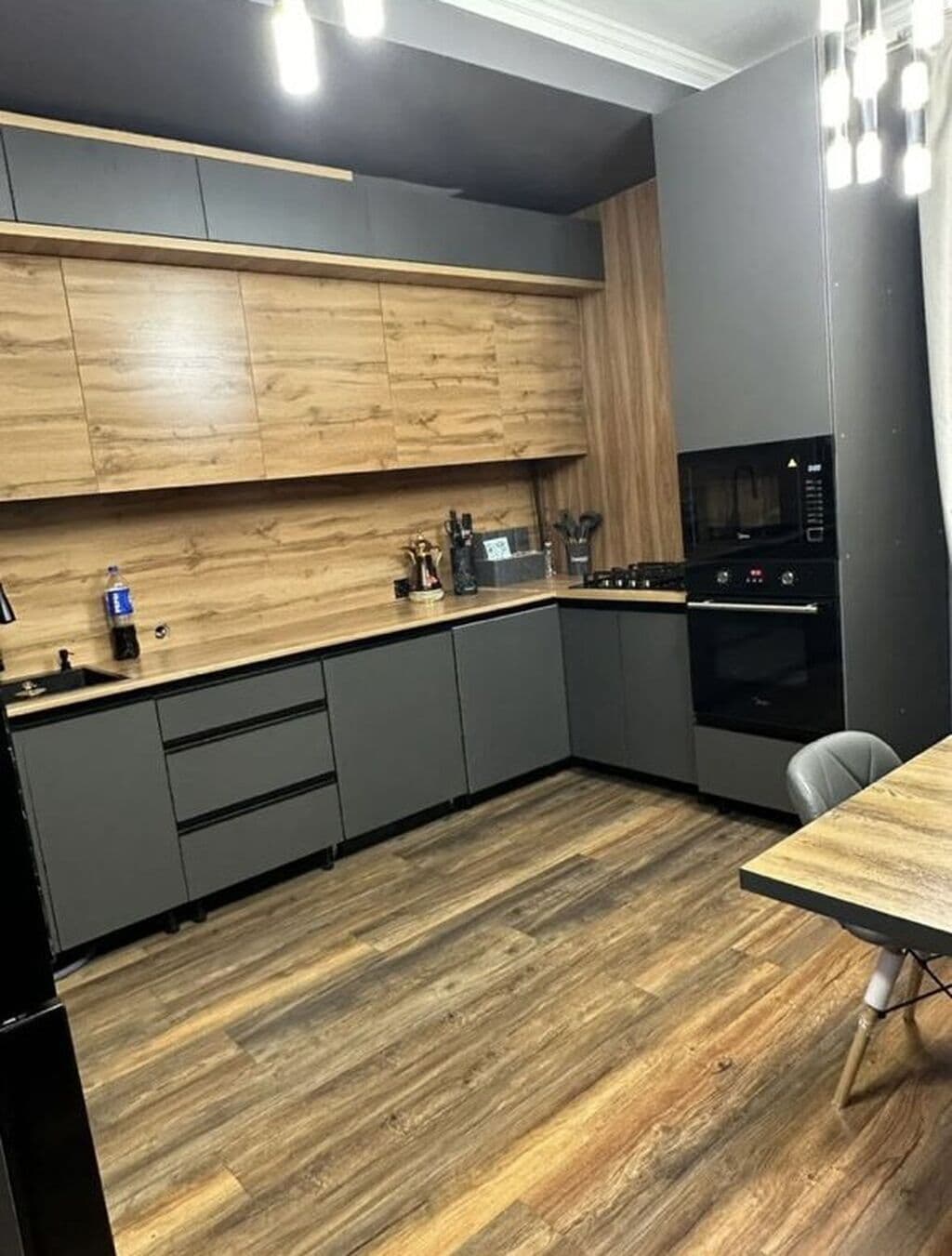 Элитка, 3 ком, 100 м2, этаж 9/10, ж/к ЖК Тундук, Сост: Евроремонт - фото 11