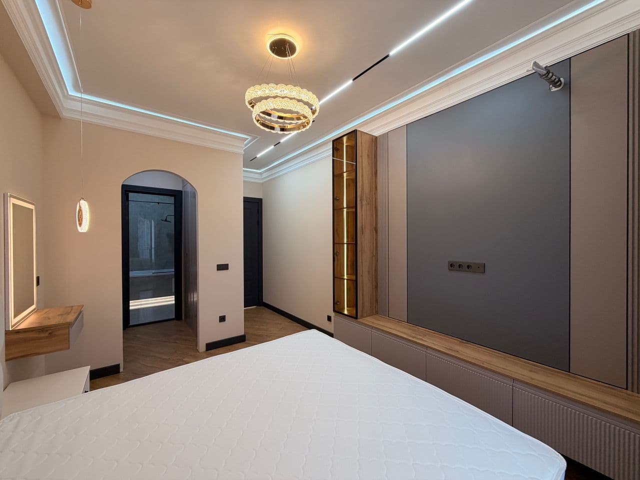 Продажа, Элитка, 3 ком, 116 м2, этаж 11/16, ж/к Venezian, Сост: Евроремонт - фото 1