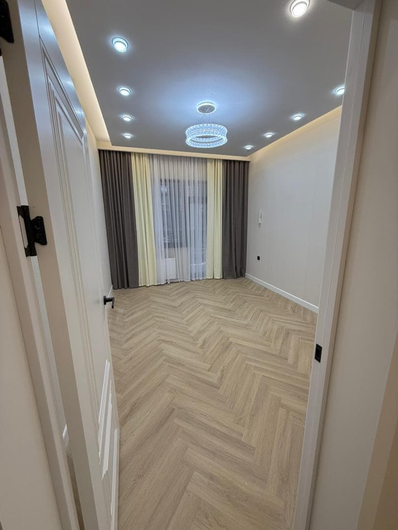 Продажа, Элитка, 2 ком, 77 м2, этаж 2/15, ж/к Крейсер (Kreyser), Сост: Евроремонт - фото 3