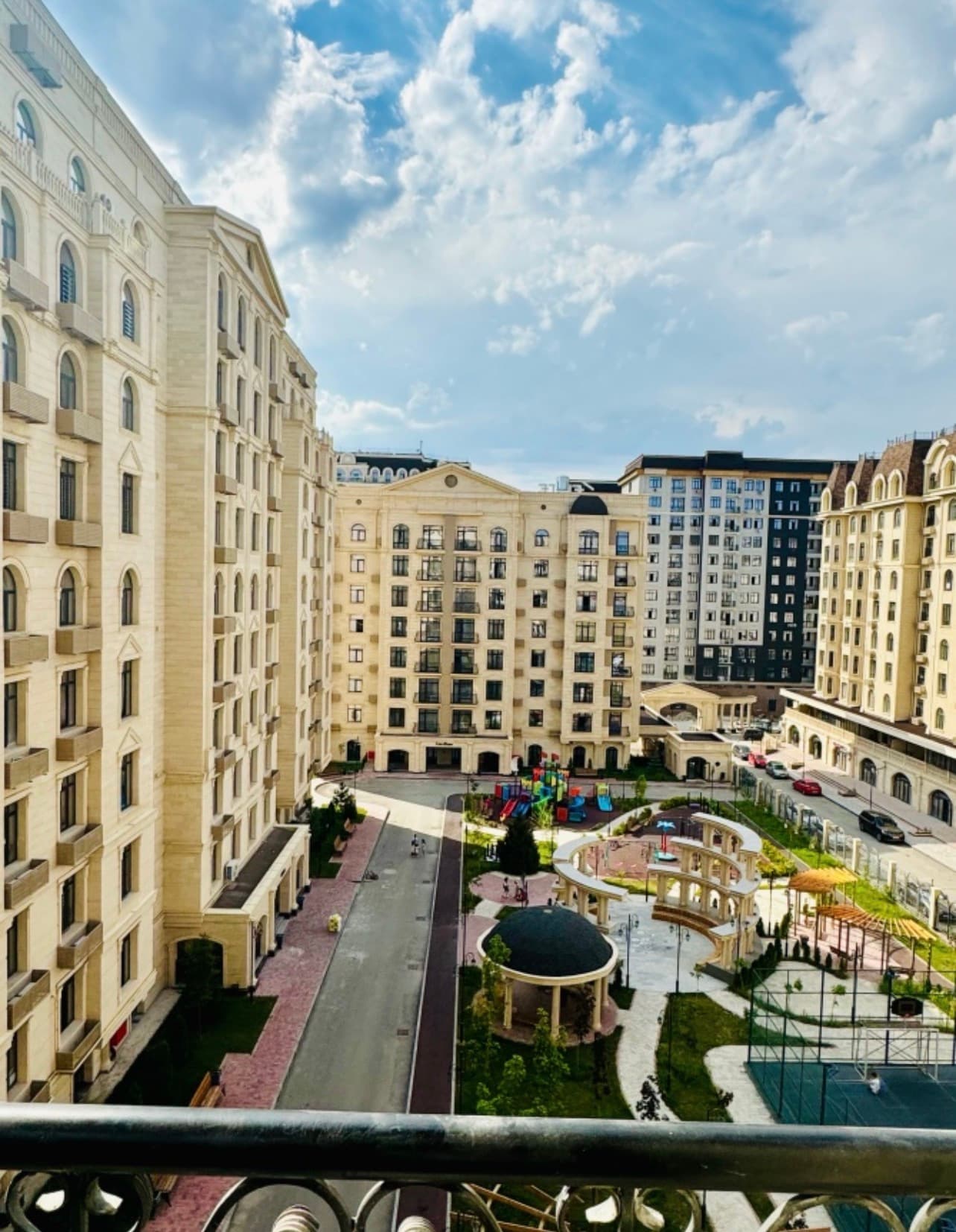 Продажа, Цокольный этаж, Коммерческая, 238 м2, Сост: Сдан ПСО - фото 1