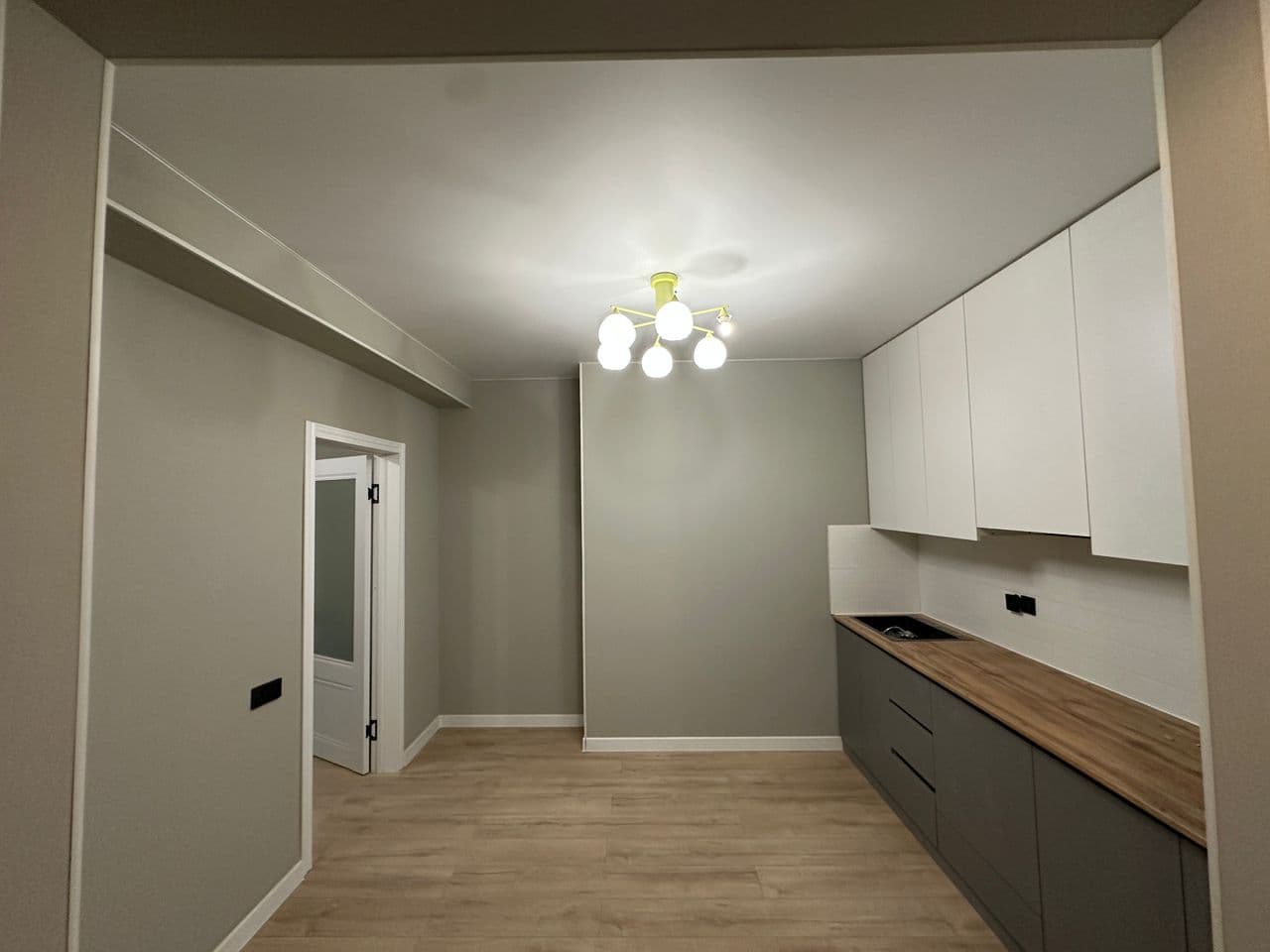 Продажа, Элитка, 1 ком, 49 м2, этаж 7/12, ж/к Мунара Строй (Munara Stroy), Сост: Евроремонт - фото 3