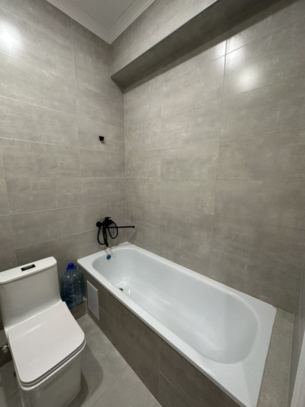 Продажа, Элитка, 1 ком, 35 м2, этаж 3/9, Сост: Евроремонт - фото 1