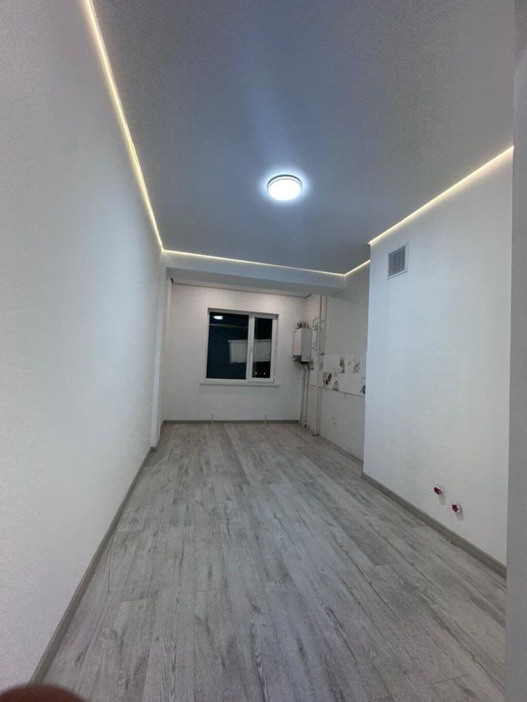 Элитка, 1 ком, 40 м2, этаж 6/11, ж/к Восток Сити (Vostok City), Сост: Евроремонт - фото 1