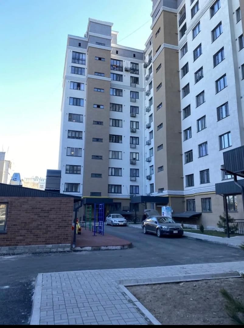 Элитка, 1 ком, 50 м2, этаж 3/10, ж/к БИШКЕК КУРУЛУШ (Bishkek Kurulush), Сост: Евроремонт - фото 9