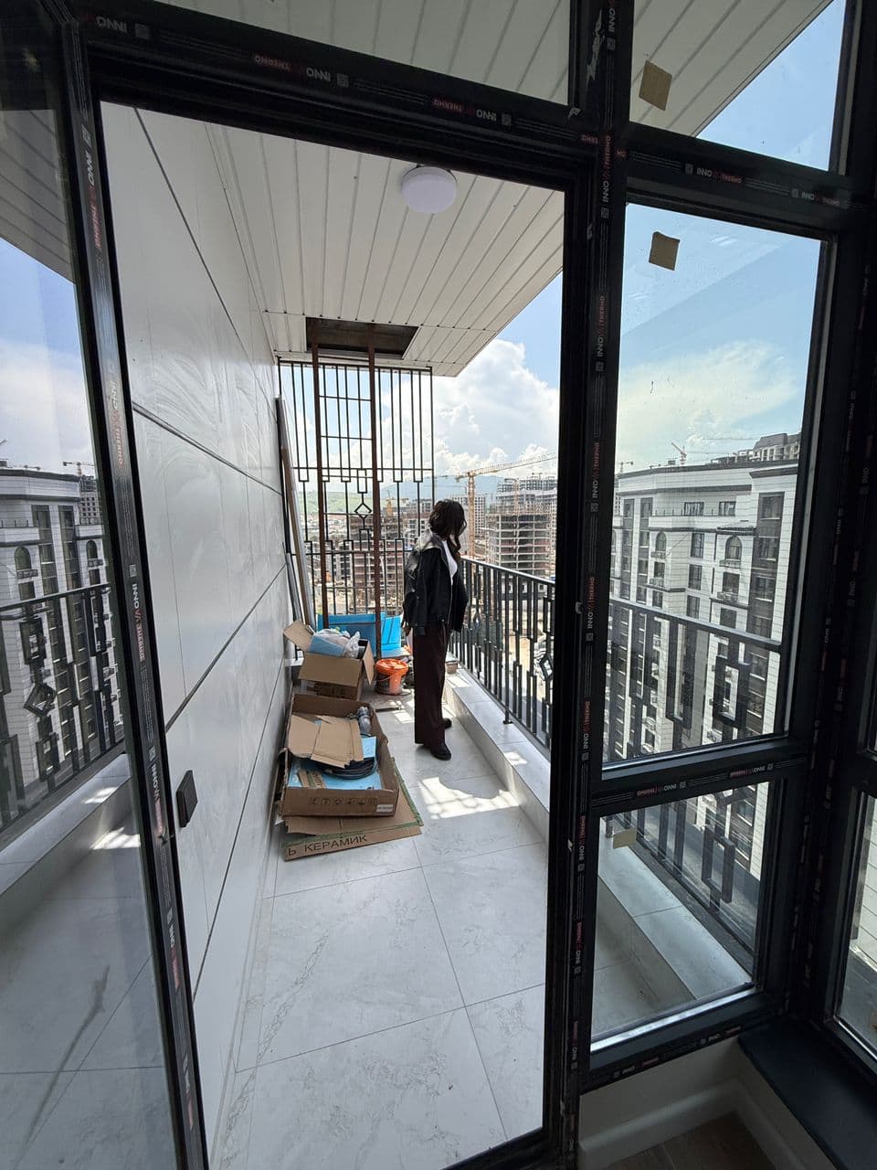 Продажа, Элитка, 2 ком, 76 м2, этаж 13/14, ж/к Кап Строй Сити (Capstroy City), Сост: Евроремонт - фото 3