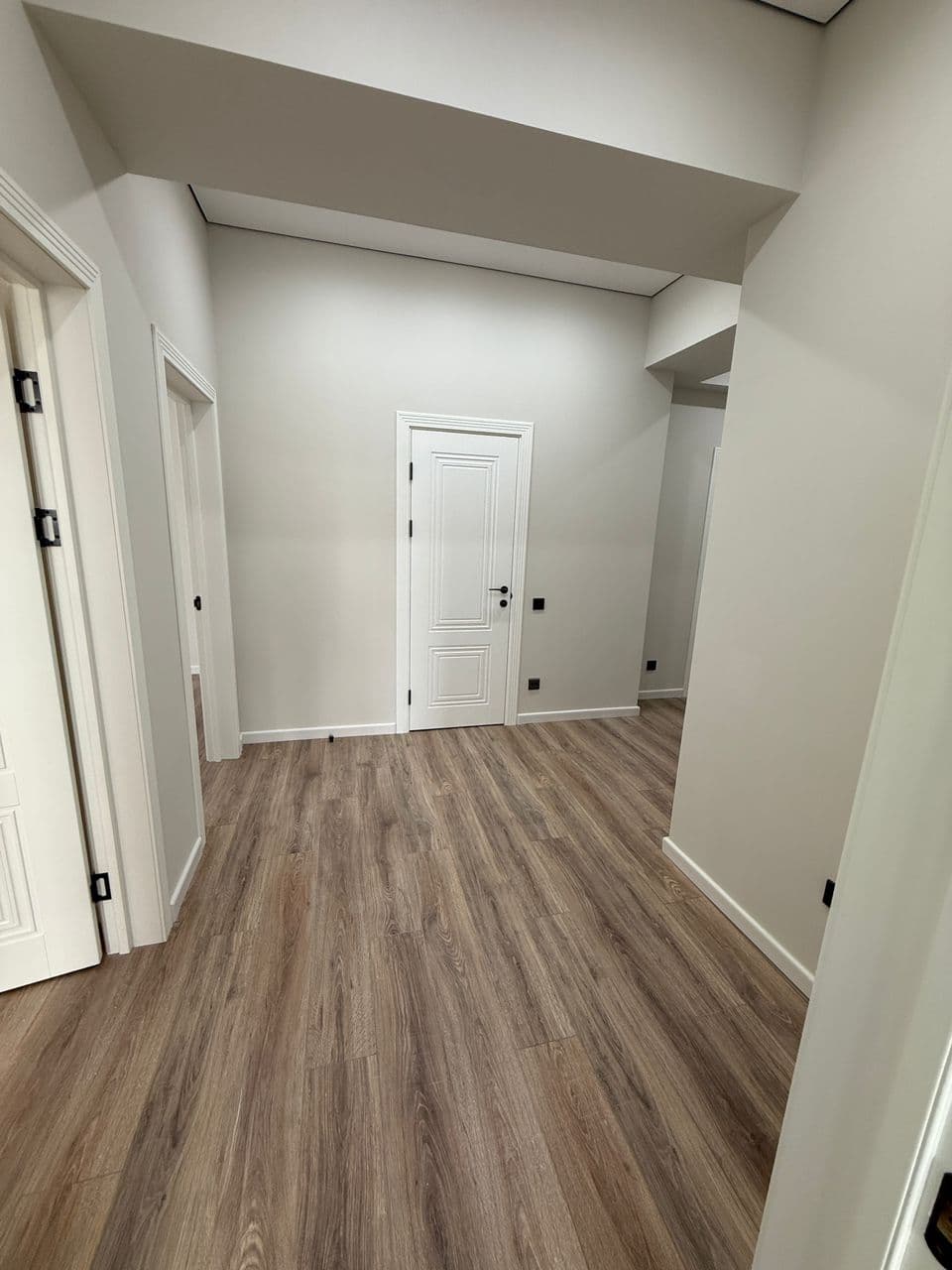 Продажа, Элитка, 2 ком, 76 м2, этаж 13/14, ж/к Кап Строй Сити (Capstroy City), Сост: Евроремонт - фото 9