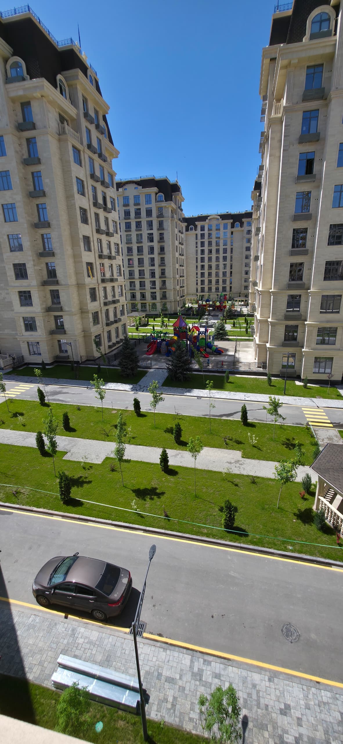 Элитка, 3 ком, 80 м2, этаж 4/10, ж/к Елисейские поля, Сост: Евроремонт - фото 1