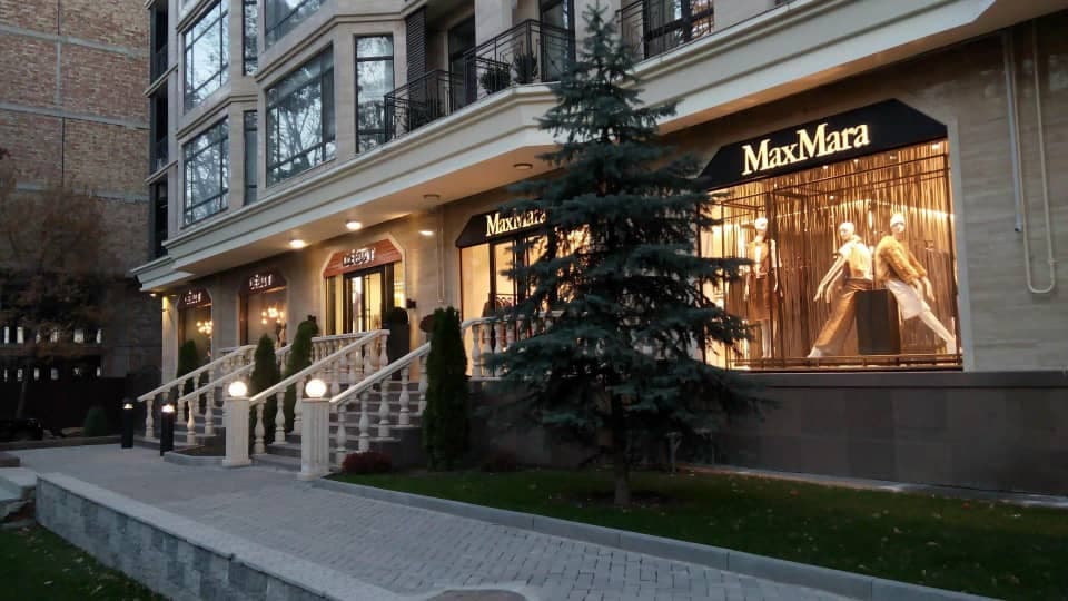 Аренда, Элитка, 4 ком, 130 м2, этаж 2/10, ж/к Триумф, Сост: Евроремонт - фото 3