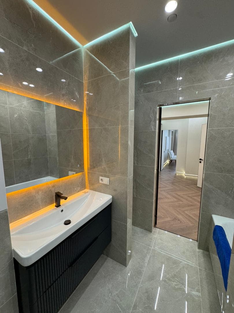 Продажа, Элитка, 3 ком, 104 м2, этаж 10/15, ж/к Кап Строй Сити (Capstroy City), Сост: Евроремонт - фото 8